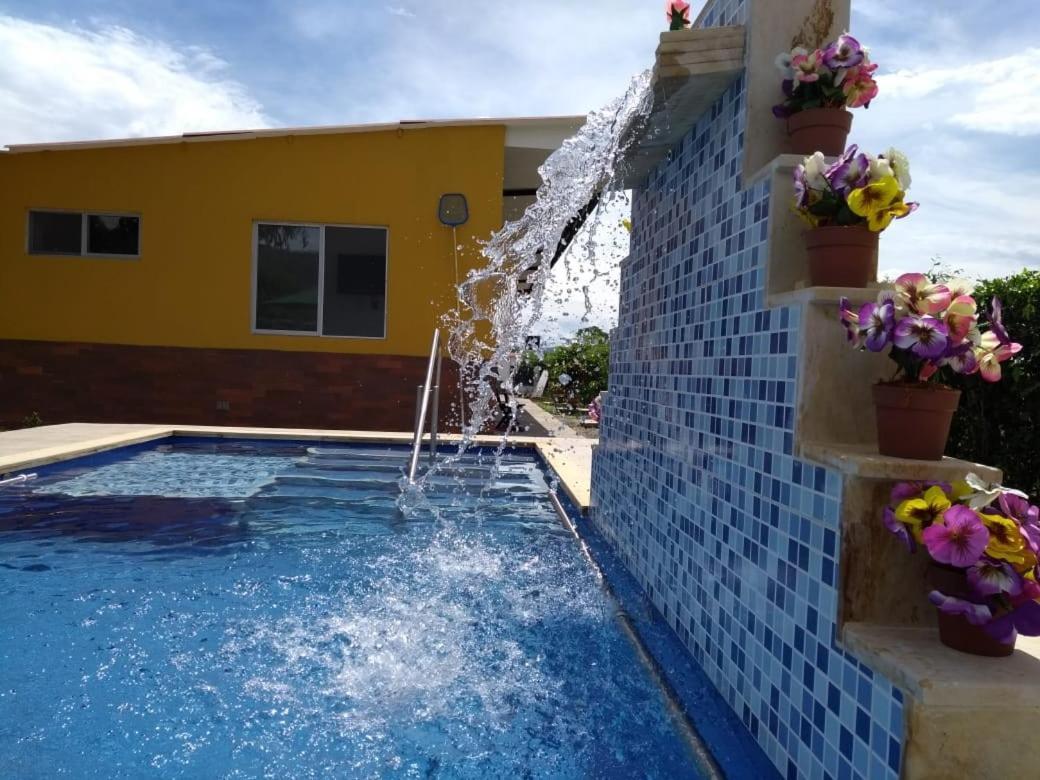 Bed and Breakfast C&H Casa Campestre El Oasis Ricaurte Girardot Exterior foto
