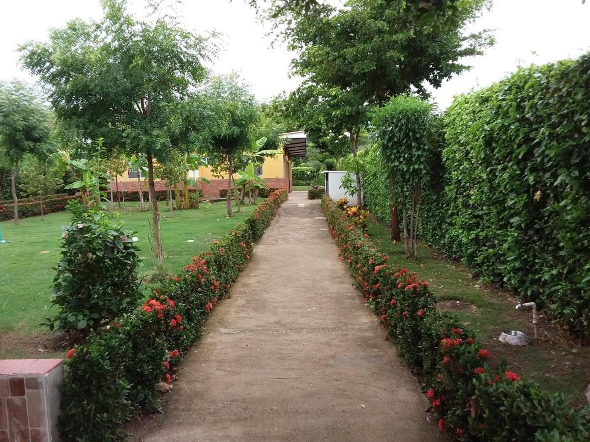 Bed and Breakfast C&H Casa Campestre El Oasis Ricaurte Girardot Exterior foto
