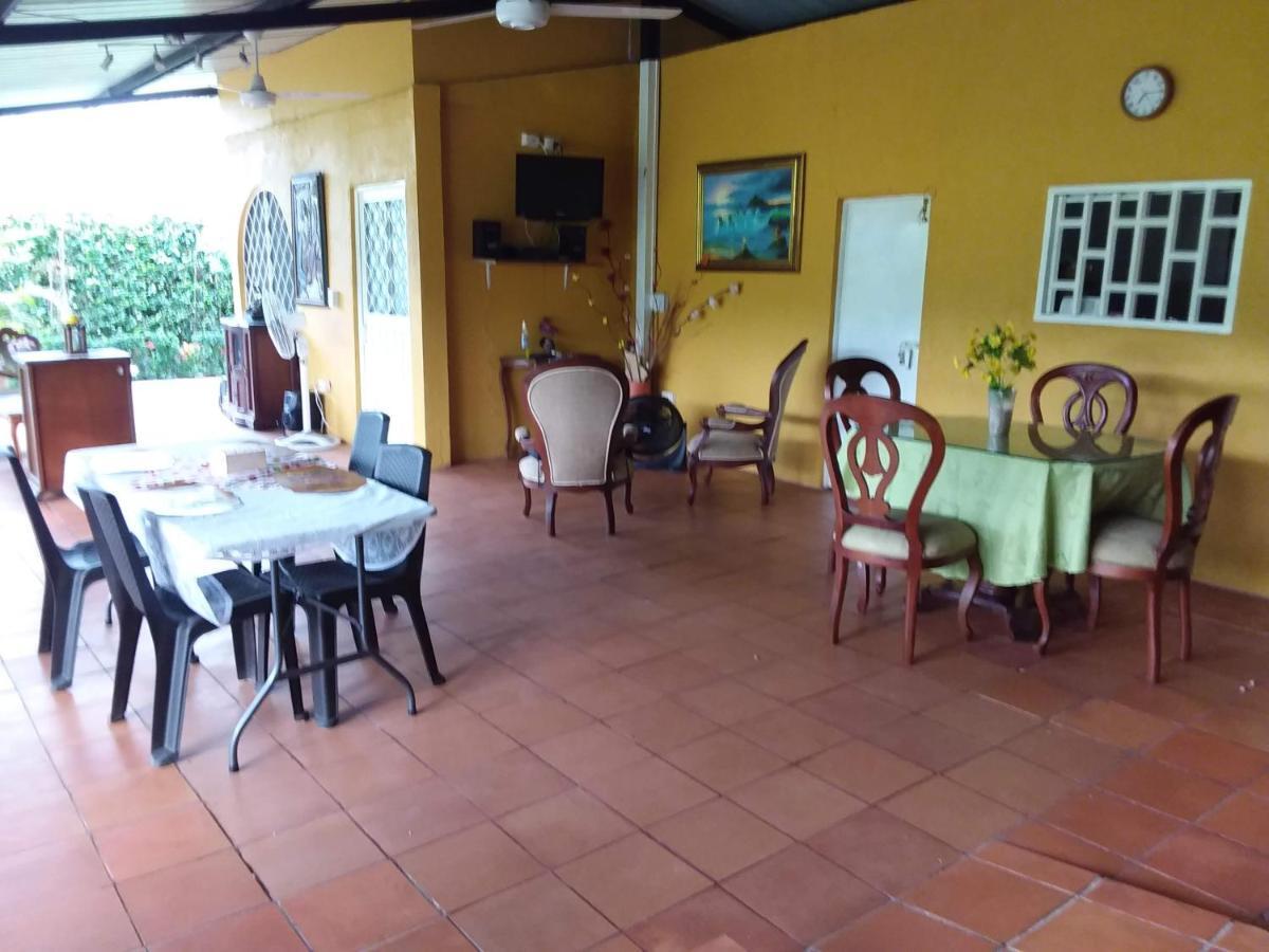 Bed and Breakfast C&H Casa Campestre El Oasis Ricaurte Girardot Exterior foto